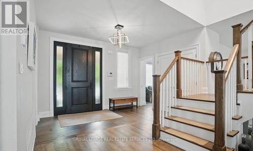 Designed for Both Everyday Living & Entertaining! - 2163 Deyncourt Drive, Burlington, ON - Indoor Photo Showing Other Room