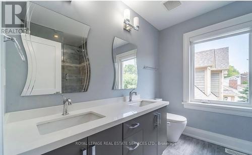 Beautifully Appointed Five-Piece Main Bathroom - 2163 Deyncourt Drive, Burlington, ON - Indoor Photo Showing Bathroom