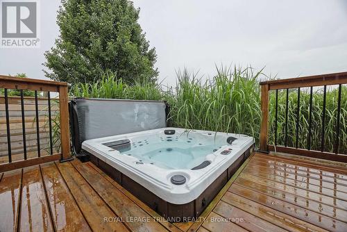 2091 Pennyroyal Street, London North (North D), ON - Outdoor