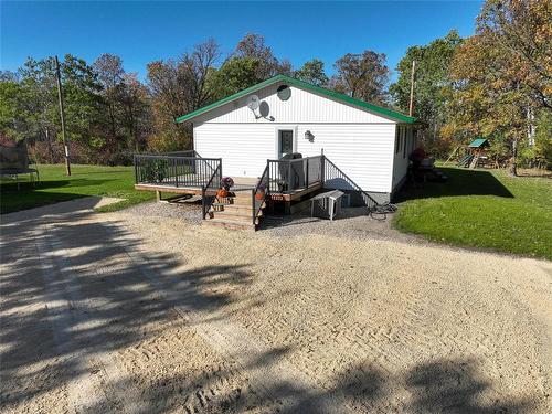 96048 4 Road E, Teulon, MB - Outdoor