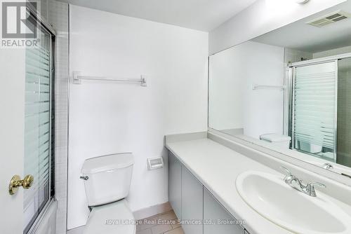 4 pce Ensuite Bathroom - 611 - 5 Weldrick Road W, Richmond Hill (North Richvale), ON - Indoor Photo Showing Bathroom