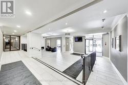 Lobby - 