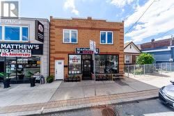 529 ROGERS ROAD S Toronto, ON M6M 1B4