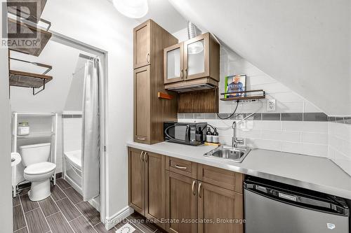 1593 Glenburnie Road, Mississauga, ON - Indoor