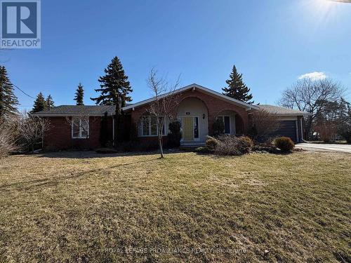 12 MONTROSE ROAD  Quinte West (Sidney Ward), ON K8R 1A3