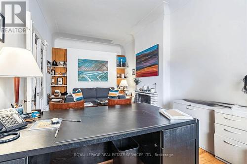 530 Bathurst Street, Toronto, ON 