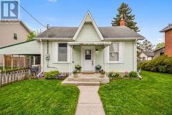 44 SANFORD STREET Barrie, ON L4N 3C4
