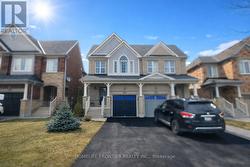 43 SUNDRAGON TRAIL Bradford West Gwillimbury, ON L3Z 0H4