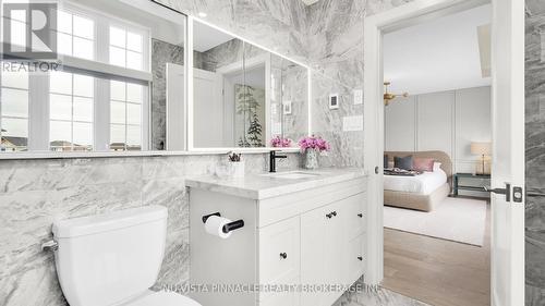 3998 Big Leaf Trail, London South (South V), ON - Indoor Photo Showing Bathroom