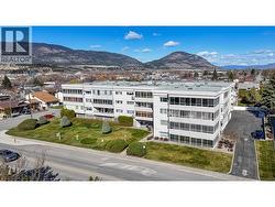 195 WARREN Avenue Unit# 209 Penticton, BC V2A 3N1