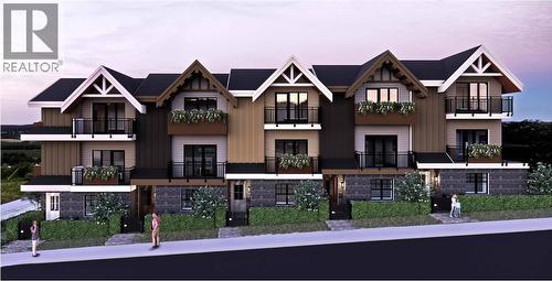 6544 Royal Avenue, West Vancouver, BC - Outdoor With Facade