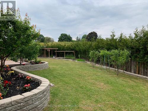 106 Paige Street, Kitchener, ON - Outdoor