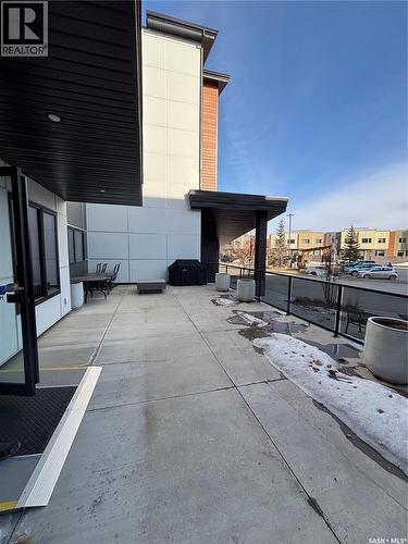 113 105 Willis Crescent, Saskatoon, SK - Outdoor With Exterior