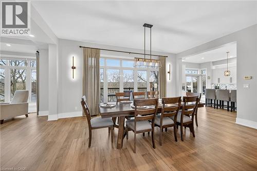 397 Caithness Street E, Caledonia, ON - Indoor Photo Showing Dining Room
