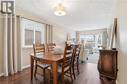 31 Republic Avenue, Hamilton, ON - Indoor Photo Showing Dining Room