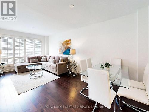 8 Grapevine Road, Caledon, ON - Indoor