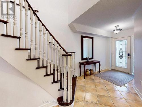 8 Grapevine Road, Caledon, ON - Indoor Photo Showing Other Room