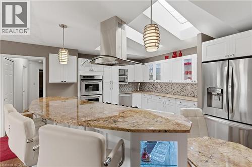 833 Brigadoon Drive, Hamilton, ON - Indoor Photo Showing Kitchen