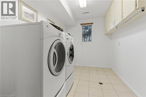 833 Brigadoon Drive, Hamilton, ON - Indoor Photo Showing Laundry Room