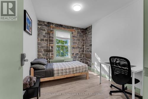 153-155 Brock Street, Kingston (Central City East), ON - Indoor Photo Showing Bedroom