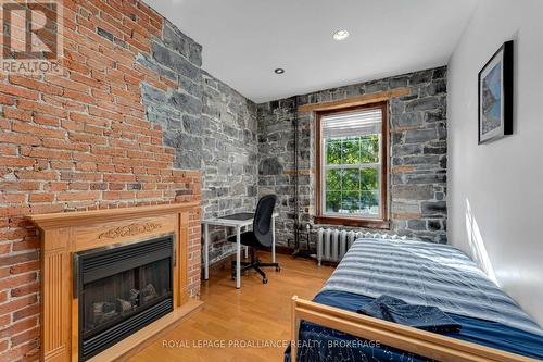 153-155 Brock Street, Kingston (Central City East), ON - Indoor Photo Showing Living Room With Fireplace