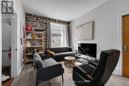 153-155 Brock Street, Kingston (Central City East), ON - Indoor Photo Showing Other Room