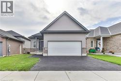 11 TUCKER Street Thorold, ON L2V 0G3