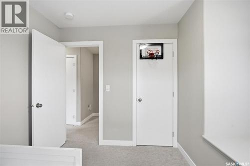 611 Ells Crescent, Saskatoon, SK - Indoor Photo Showing Other Room