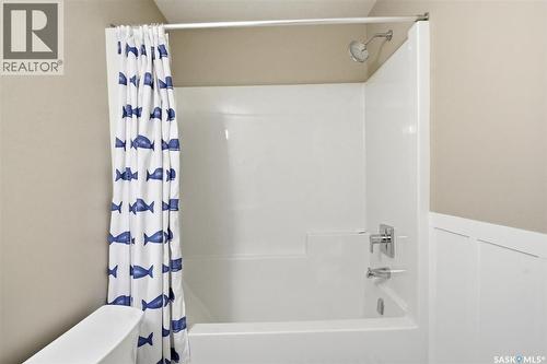 611 Ells Crescent, Saskatoon, SK - Indoor Photo Showing Bathroom