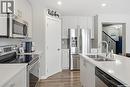 611 Ells Crescent, Saskatoon, SK  - Indoor Photo Showing Kitchen With Stainless Steel Kitchen With Double Sink With Upgraded Kitchen 