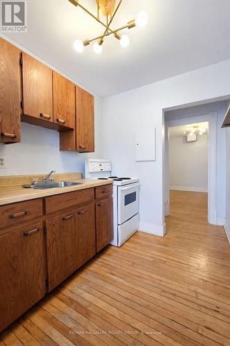 514 Bay Street, Ottawa, ON - Indoor Photo Showing Kitchen With Double Sink