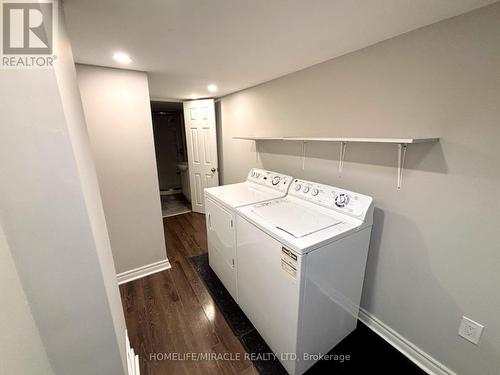 866 Francine Crescent, Mississauga, ON - Indoor Photo Showing Laundry Room