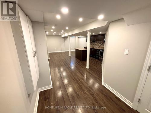 866 Francine Crescent, Mississauga, ON - Indoor Photo Showing Other Room