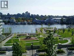 603 455 BEACH CRESCENT  Vancouver, BC V6Z 3E5