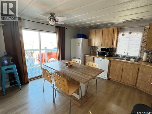 35 Cypress Mobile Home Park, Maple Creek, SK - Indoor