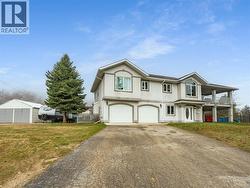 601 12TH Avenue Genelle, BC V0G 1G0