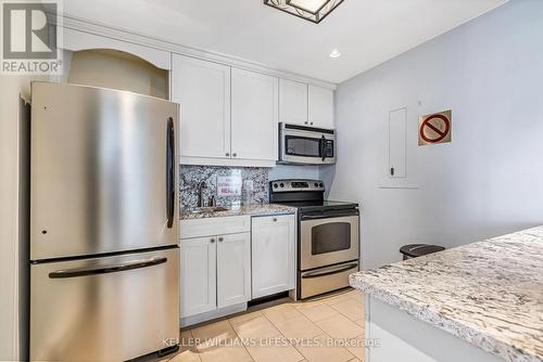 205 - 7 Picton Street, London East (East F), ON - Indoor Photo Showing Kitchen