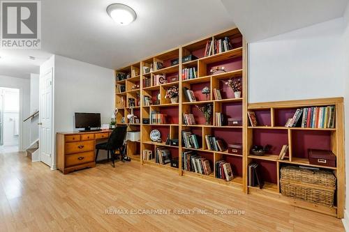 62 Spadara Drive, Hamilton, ON - Indoor Photo Showing Office