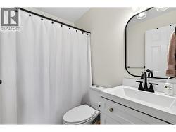 Ensuite Bath - 