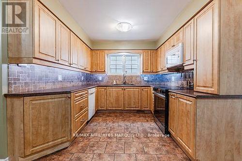 668 Champlain Drive N, Cornwall, ON - Indoor Photo Showing Kitchen