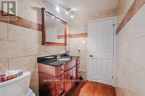 668 Champlain Drive N, Cornwall, ON - Indoor Photo Showing Bathroom