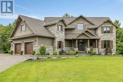 2882 B LINE ROAD Laurentian Valley, ON K8A 6W8