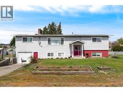 1030 Quesnel Road Kelowna, BC V1Y 3J9