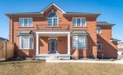 24 Checkerberry Crescent  Brampton, ON L6R 2S8