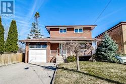 334 RIMILTON AVENUE Toronto, ON M8W 2E4