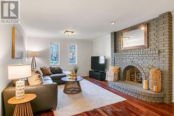 4 NEILTREE COURT  Toronto, ON M9C 5C3