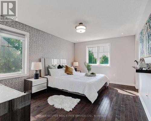 2 Nectarlane Avenue, Caledon, ON - Indoor Photo Showing Bedroom