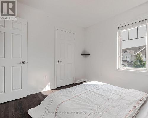 2 Nectarlane Avenue, Caledon, ON - Indoor Photo Showing Bedroom