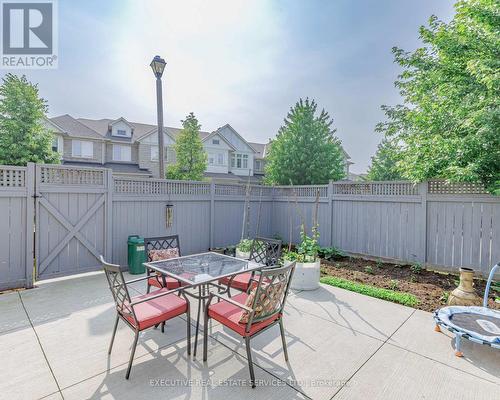 2 Nectarlane Avenue, Caledon, ON - Outdoor