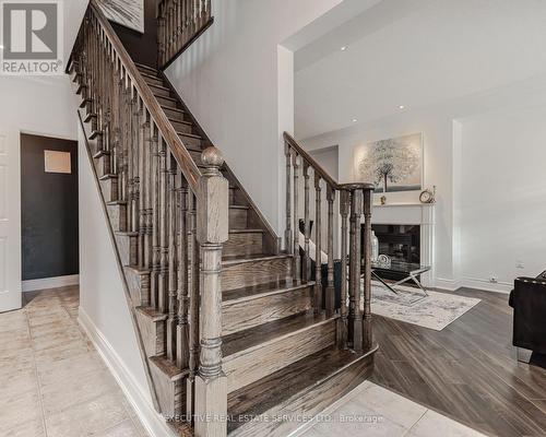 2 Nectarlane Avenue, Caledon, ON - Indoor Photo Showing Other Room